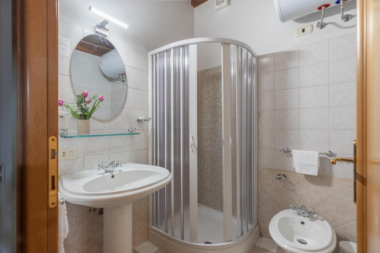 Iflat Charming Apartment Near Piazza Venezia Rome Exterior photo