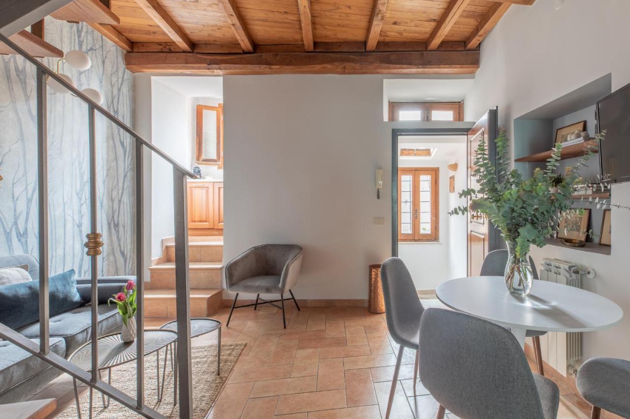 Iflat Charming Apartment Near Piazza Venezia Rome Exterior photo